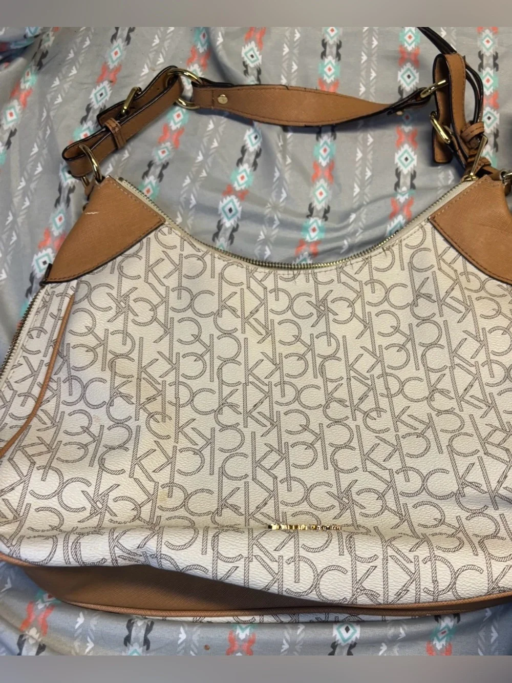 🌀Calvin Klein Cream Logo-Print Hobo with Brown Trim